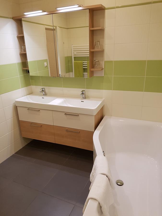 Hotel Lenau Щокерау Екстериор снимка