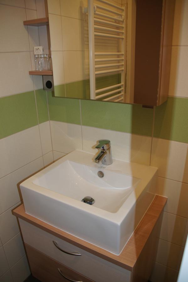 Hotel Lenau Щокерау Екстериор снимка