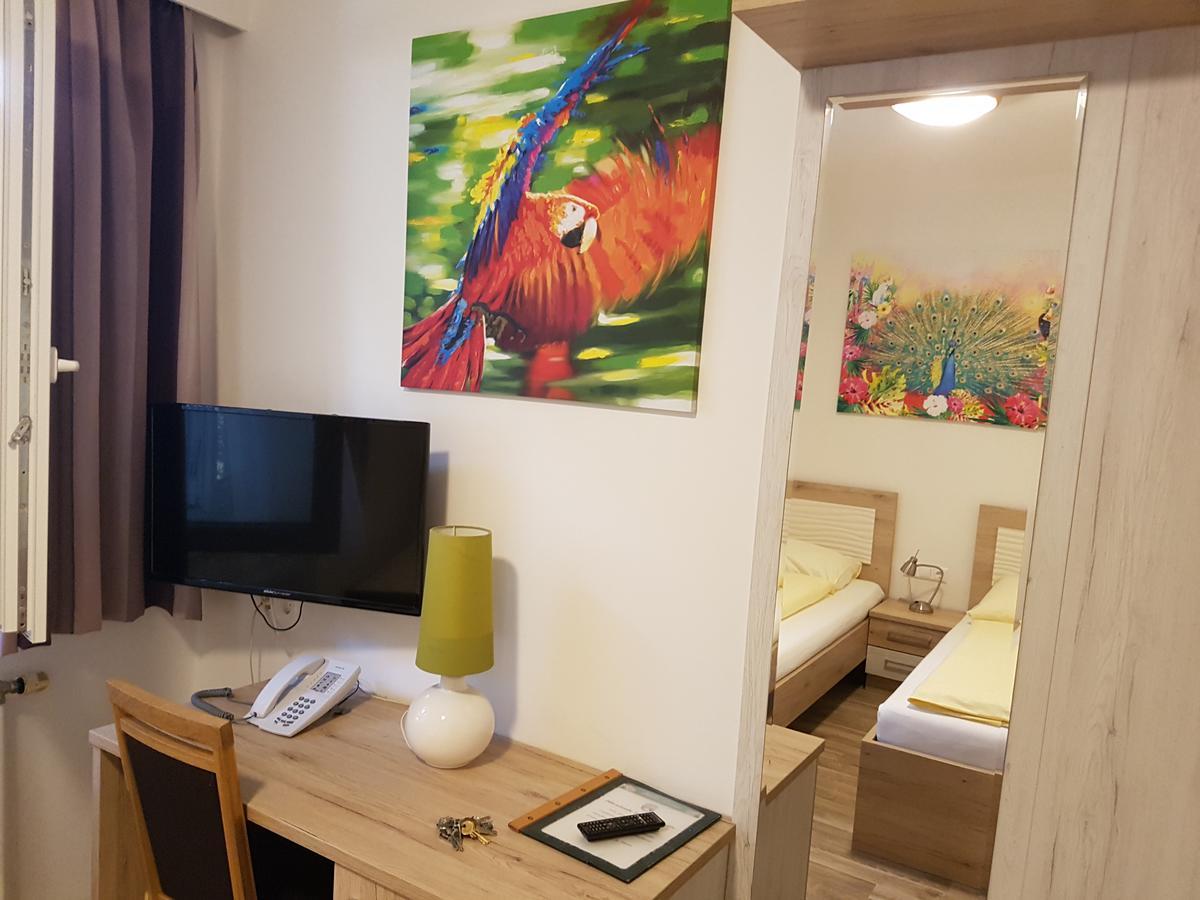 Hotel Lenau Щокерау Екстериор снимка